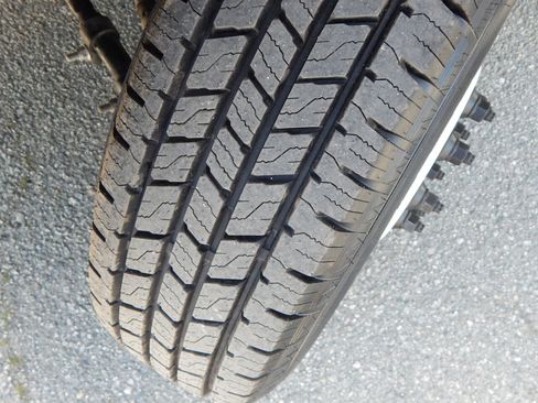 Used 2021 Ford E-450 and Econoline 450 Super Duty w/ Power Windows & Locks Group image 28