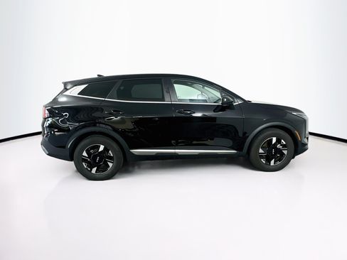 Used 2026 Kia Sportage LX FWD image 10