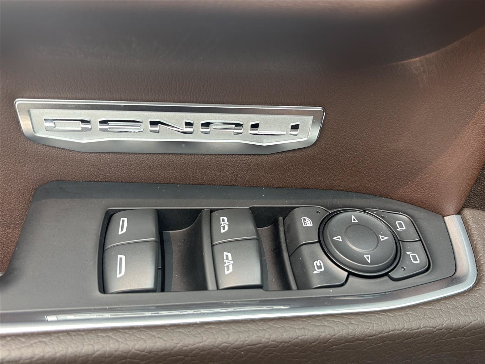 Used 2022 GMC Sierra 1500 Denali AWD/4WD image 31