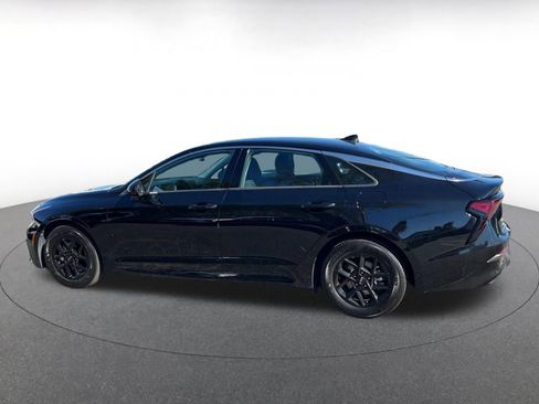 Used 2025 Kia K5 LXS image 3