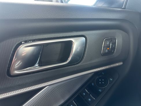 Used 2025 Ford Explorer ST w/ Sun And Sound Package AWD/4WD image 19