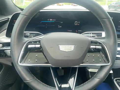 Certified 2024 Cadillac Lyriq Sport RWD image 8