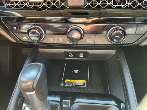 Certified 2023 Honda Accord Touring image 27