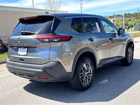 Certified 2021 Nissan Rogue S image 24