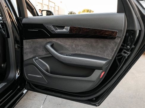 Used 2017 Audi A8 L 4.0T w/ Driver Assistance Package image 53