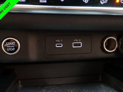 Used 2023 Nissan Rogue SV image 18