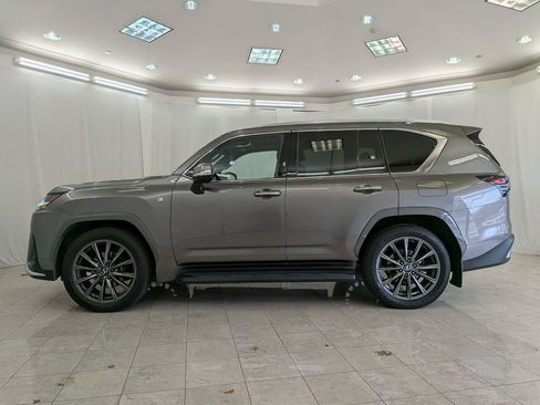 Used 2023 Lexus LX 600 F Sport AWD/4WD image 5