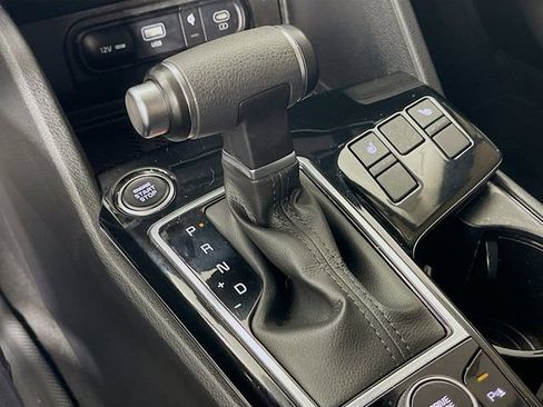 Used 2024 Kia Sportage EX FWD image 18