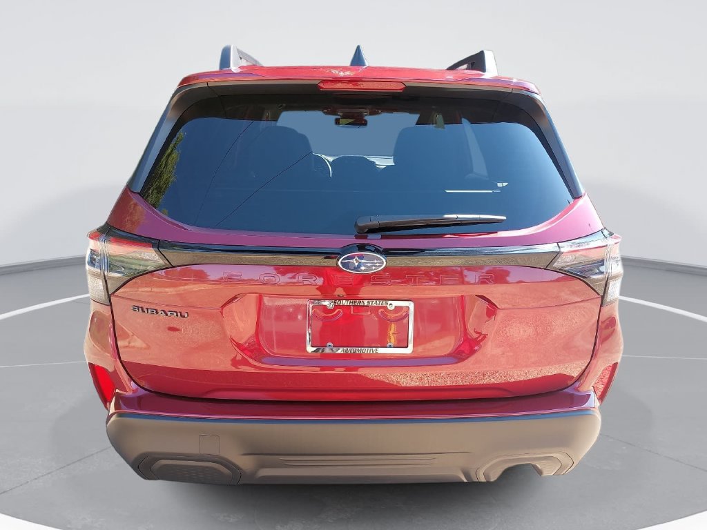 Used 2025 Subaru Forester Premium AWD/4WD image 6