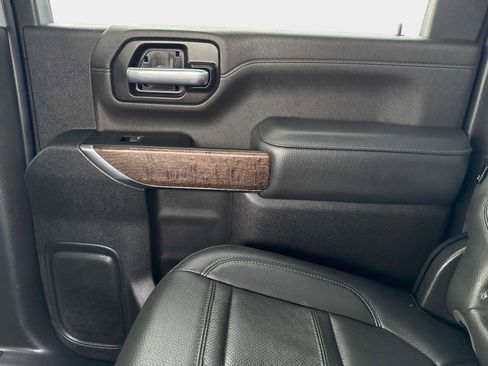 Used 2022 GMC Sierra 2500 Denali image 13