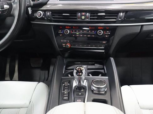 Used 2016 BMW X5 M image 20