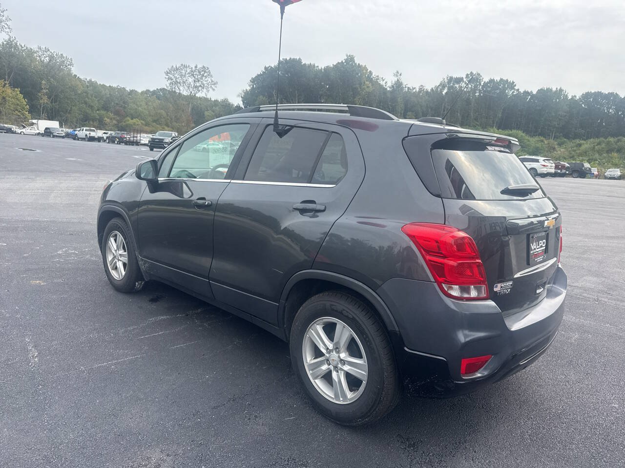 Used 2017 Chevrolet Trax LT FWD image 9