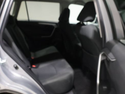 Used 2023 Toyota RAV4 LE AWD/4WD image 18