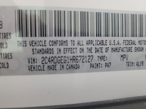 Used 2017 Dodge Grand Caravan GT FWD image 33