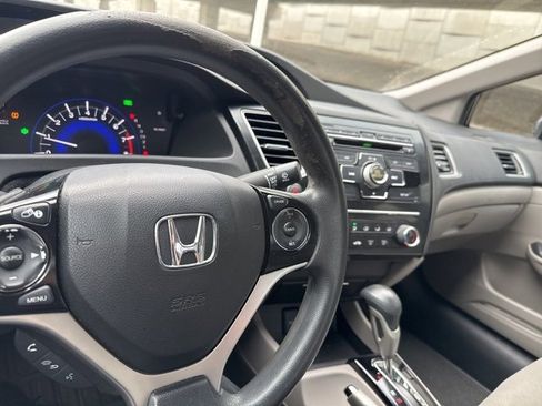 Used 2013 Honda Civic LX image 16