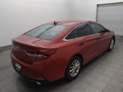 Used 2018 Hyundai Sonata SE FWD image 9