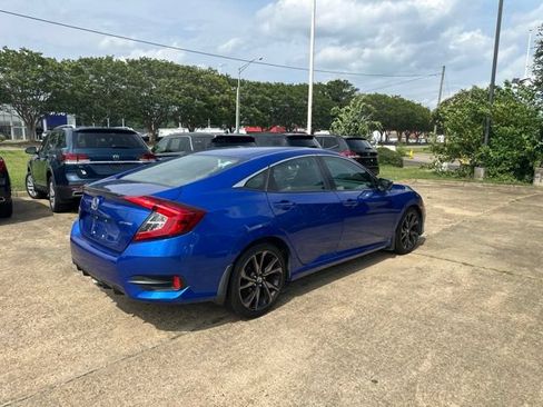 Used 2019 Honda Civic Sport image 5
