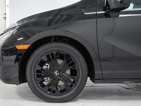 New 2026 Honda Odyssey Sport-L image 18