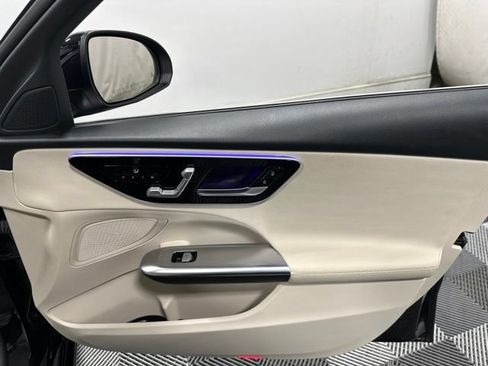 Certified 2023 Mercedes-Benz C 300 4MATIC Sedan image 30