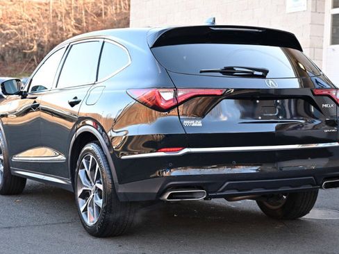 Used 2023 Acura MDX SH-AWD w/ Technology Package image 5