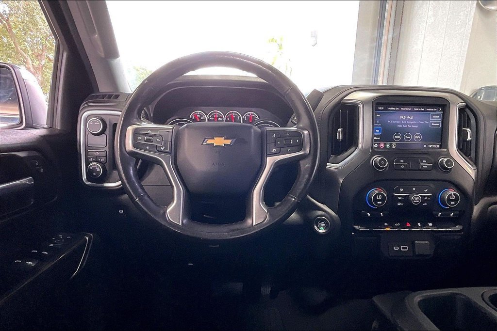 Used 2020 Chevrolet Silverado 1500 LT w/ Texas Edition RWD image 5
