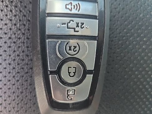 Used 2024 Ford F450 Lariat w/ FX4 Off-Road Package AWD/4WD image 45