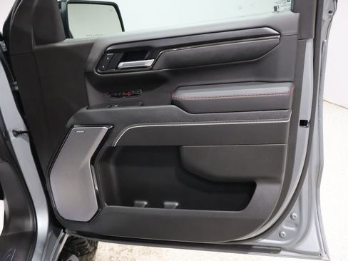 Used 2025 GMC Sierra 1500 AT4X image 24