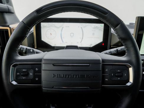 Used 2024 GMC Hummer EV 3X w/ Extreme Off-Road Package image 51