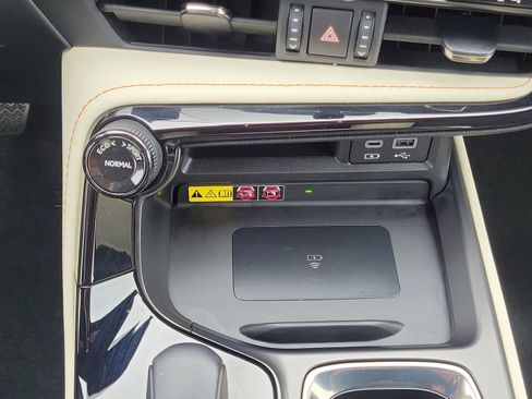 Used 2024 Lexus NX 250 FWD image 20