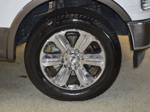 Used 2019 Ford F150 Lariat AWD/4WD image 9