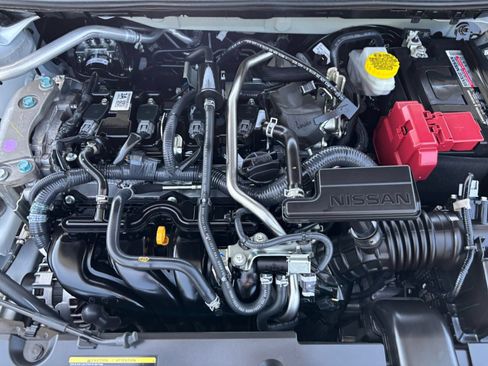 Used 2025 Nissan Sentra S FWD image 32