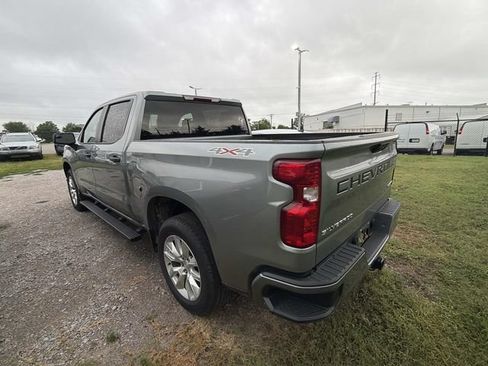 Used 2023 Chevrolet Silverado 1500 Custom AWD/4WD image 6