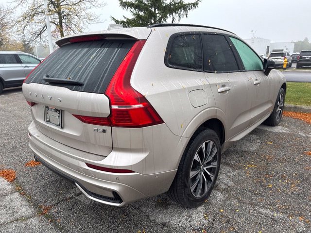 Used 2024 Volvo XC60 B5 Plus w/ Climate Package AWD/4WD image 6