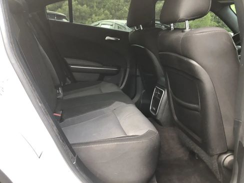 Used 2018 Dodge Charger R/T image 11