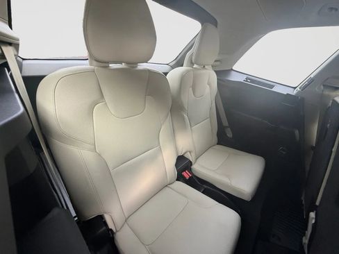 Used 2021 Volvo XC90 T6 Momentum w/ Advanced Package AWD/4WD image 20