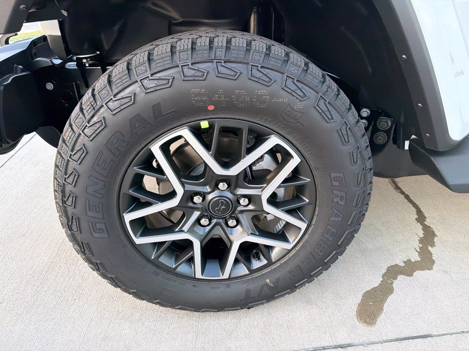 New 2027 Jeep Wrangler Unlimited Sahara AWD/4WD image 12