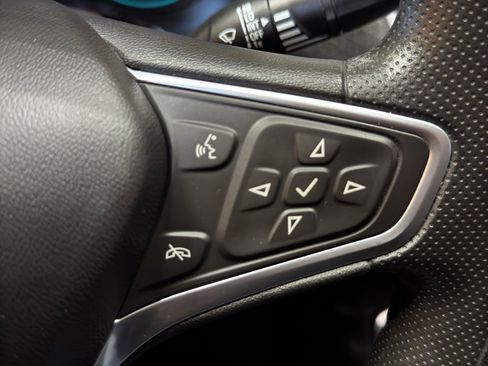 Used 2022 Chevrolet Malibu LT image 22