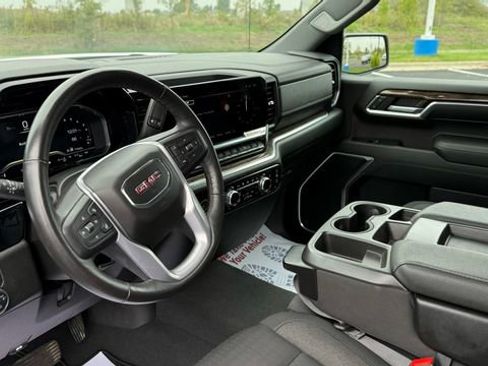 Used 2022 GMC Sierra 1500 Elevation image 20