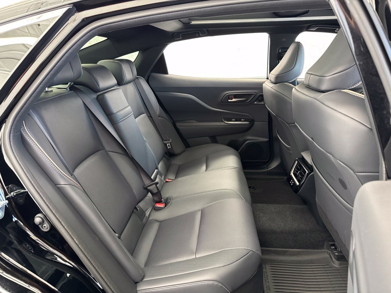 New 2026 Toyota Crown Platinum AWD/4WD image 42