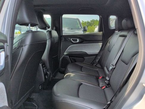 New 2026 Jeep Compass Latitude AWD/4WD image 12