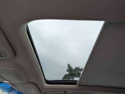 Used 2017 Ford Edge SEL w/ Equipment Group 201A image 19