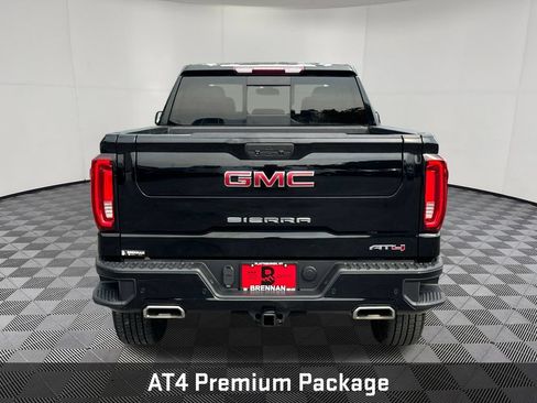 Certified 2020 GMC Sierra 1500 AT4 w/ AT4 Premium Package AWD/4WD image 4