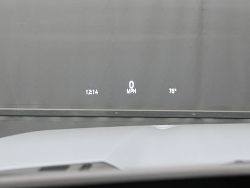 Used 2025 Ford F250 Platinum w/ Tremor Off-Road Package image 28