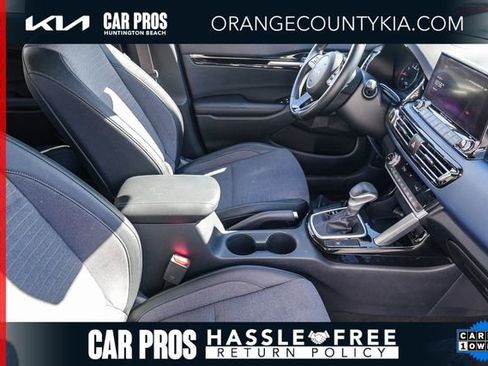 Certified 2023 Kia Seltos S w/ Navigation Package image 17