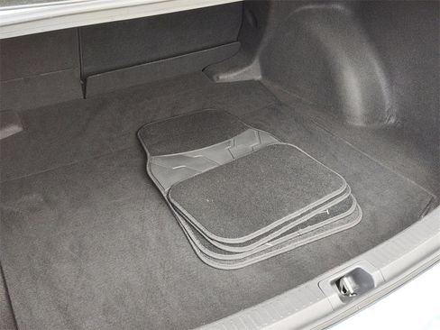 Used 2024 Toyota Corolla LE image 9