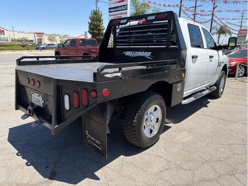 Used 2018 RAM 2500 Tradesman w/ Chrome Appearance Group AWD/4WD image 12