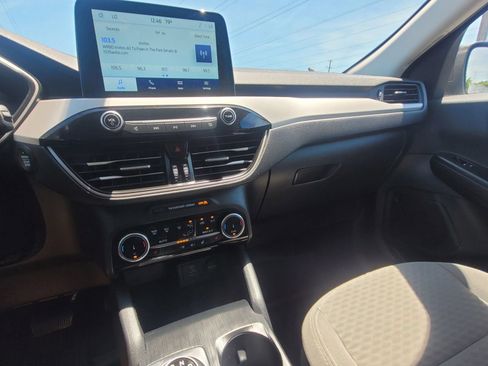 Used 2022 Ford Escape SE w/ Convenience Package AWD/4WD image 19