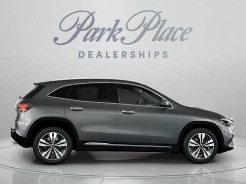 New 2026 Mercedes-Benz GLA 250 4MATIC image 25