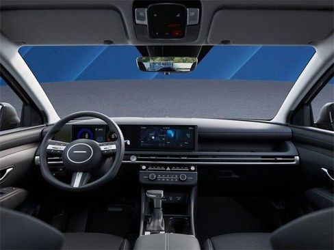 Certified 2025 Hyundai Tucson SE image 14