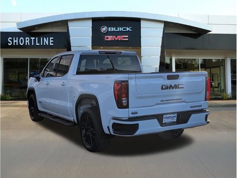 Used 2022 GMC Sierra 1500 Elevation w/ LPO, Elevation Black Package image 5